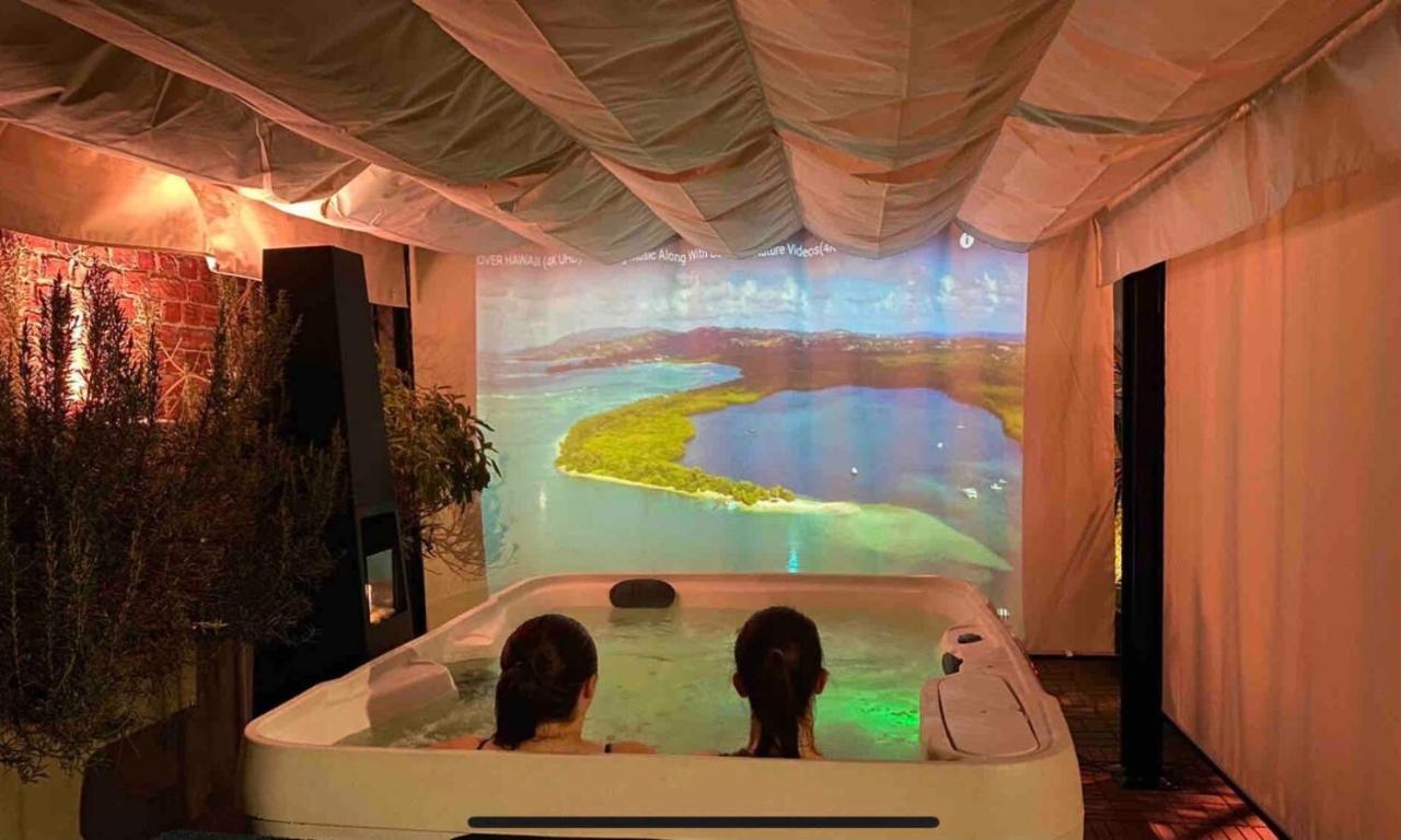 Le jacuzzi de Marie Apartment Tourcoing Exterior foto